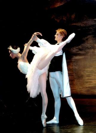 BALLETTO DEL CREMLINO 4.jpg