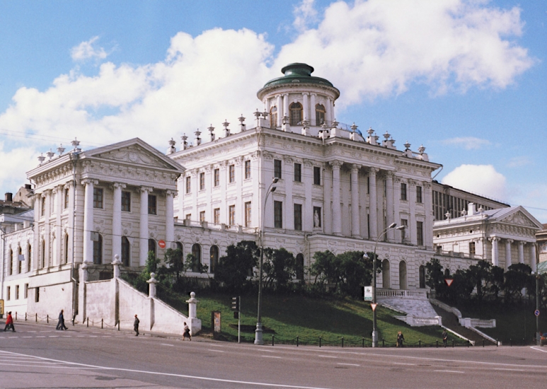 BIBLIOTECA STATALE DELLA RUSSIA.jpg