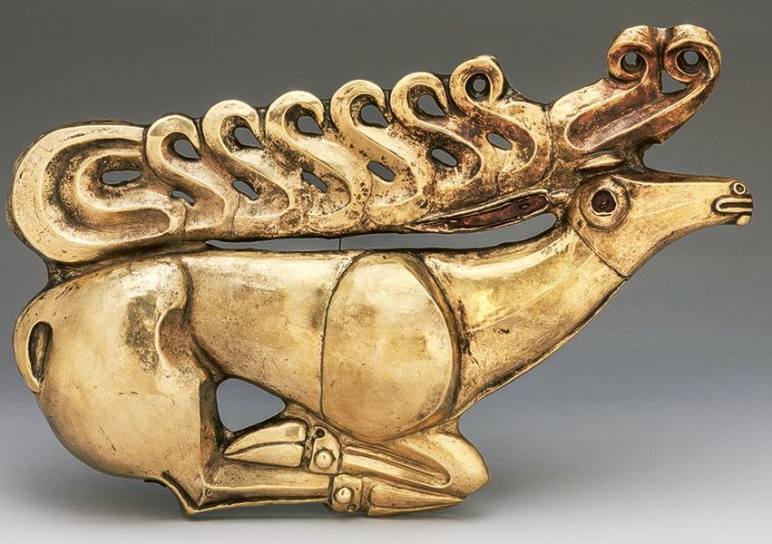 CORNA D'ORO DAL MUSEO DELL'ERMITAGE.jpg