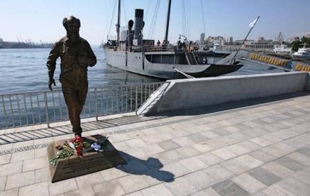 Il Monumento a Solzhenitsyn a Vladivostok 1.jpg