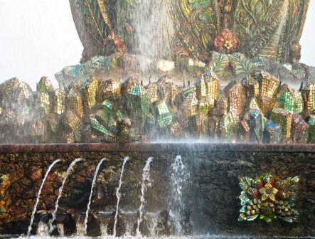 La fontana Il Fiore di Pietra 3.jpg