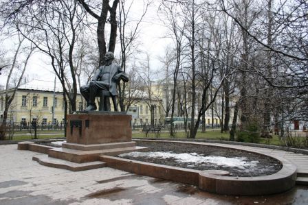 Monumento a Rachmaninov 1.jpg