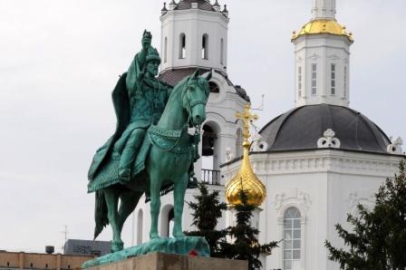 Monumento ad Ivan il Terribile 1.jpg