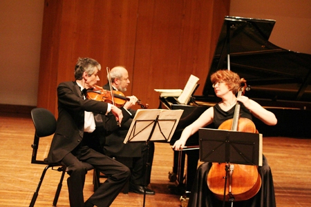 Moscow Rachmaninov Trio 4.jpg