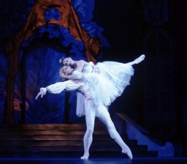 Balletto La Cenerentola 2.jpg