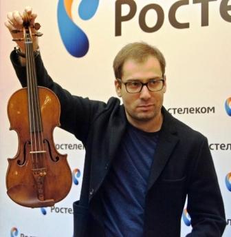 Dmitrij Kogan il celebre violinista russo .jpg