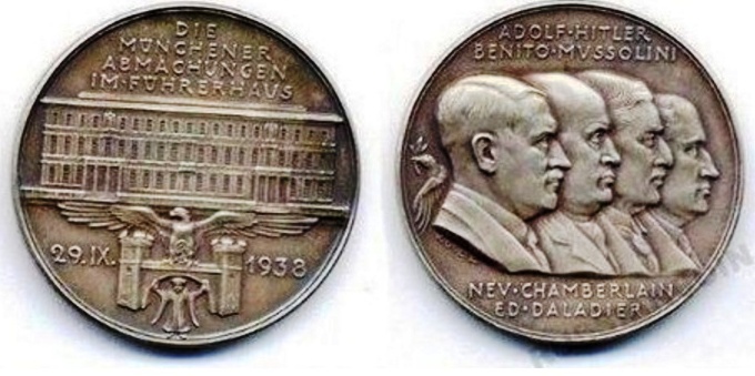La medaglia commemorativa 1.jpg