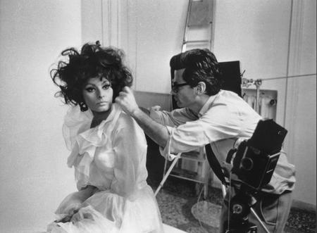 Sophia Loren and Richard Avedon. 1966.jpg
